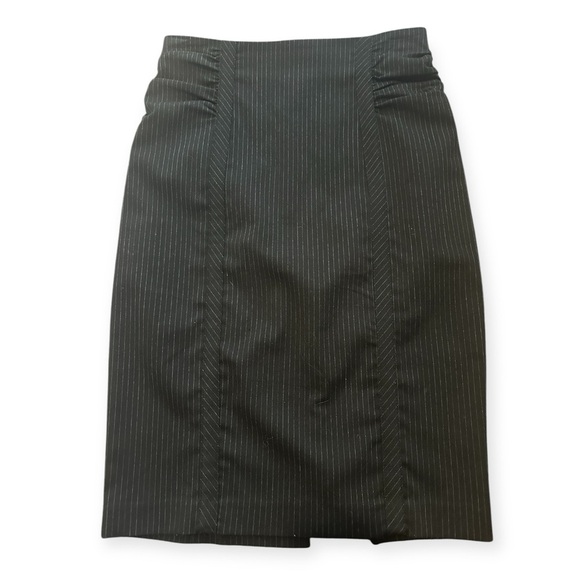 Rickis Black pinstripe pencil skirt Side
Shirring, Sz 0. Never worn - Picture 1 of 4